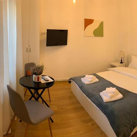 Apartament Plopilor Studios シビウ エクステリア 写真