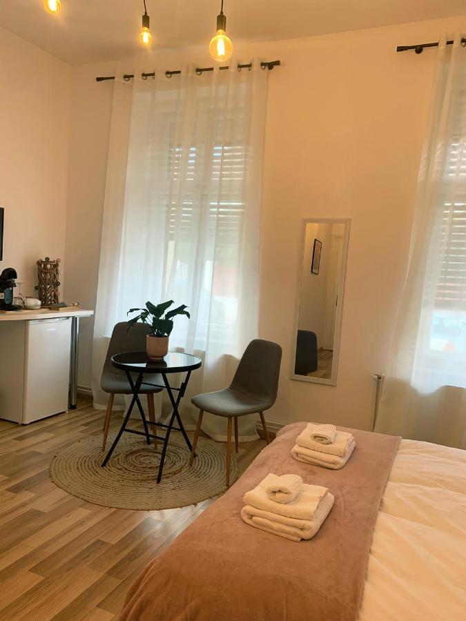 Apartament Plopilor Studios シビウ エクステリア 写真