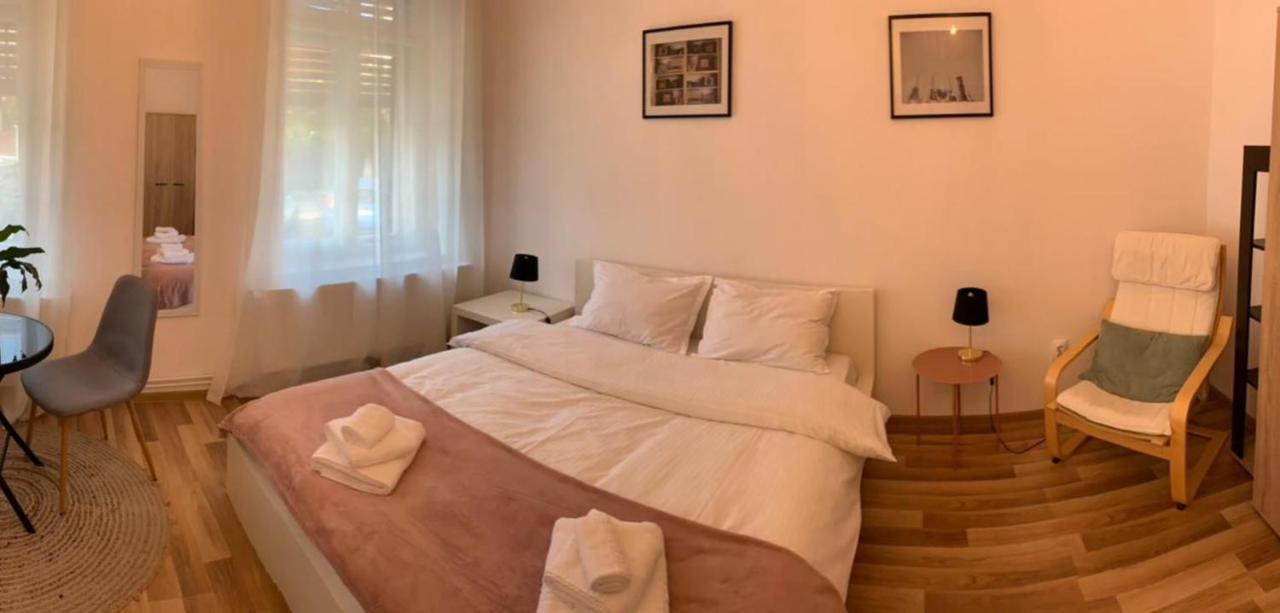 Apartament Plopilor Studios シビウ エクステリア 写真